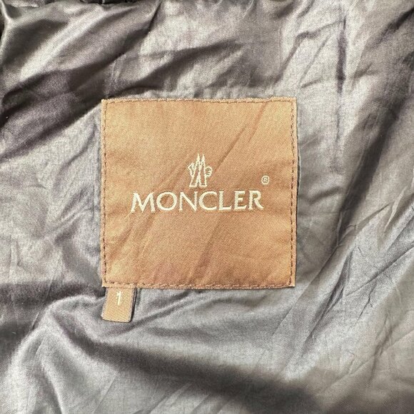 Moncler Puffer Jacket Size S - Picture 10 of 15